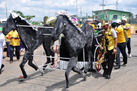 One of the canival trains on parade at the first Abia state Easter Canival/Cantata in Umuahia.