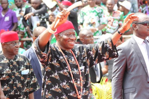 President Goodluck Jonathan acknowledging cheers from PDP faithful on arriaval at the Nnamdi Azikiwe Stadium, enugu venue of the South-East PDP rally held in Enugu, Friday. Photo: Henry Unini