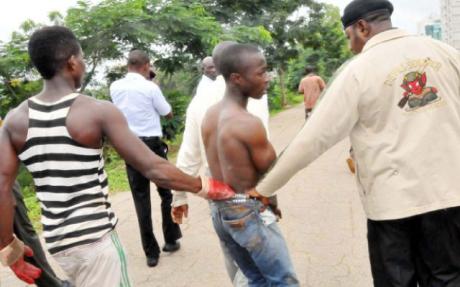 Villagers Burst 3-man Armed-Robbery Gang in Imo