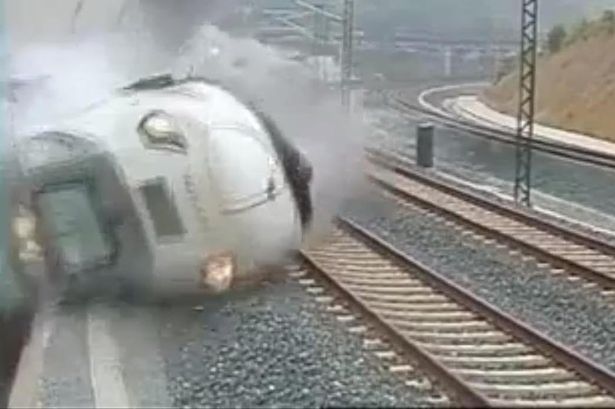 The-moment-a-train-derailed