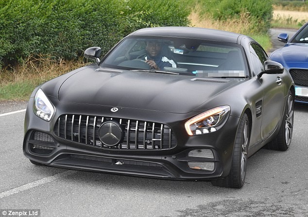 Manchester United striker Romelu Lukaku splashes ?102,000 on new Mercedes AMG-GT Coup whip (Photos)