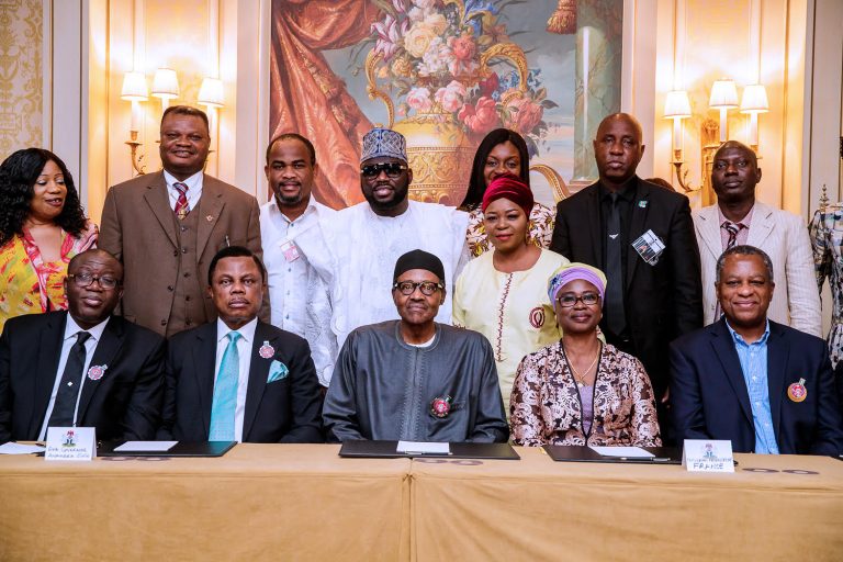 Images: Obiano, Buhari Meets Nigerians In France