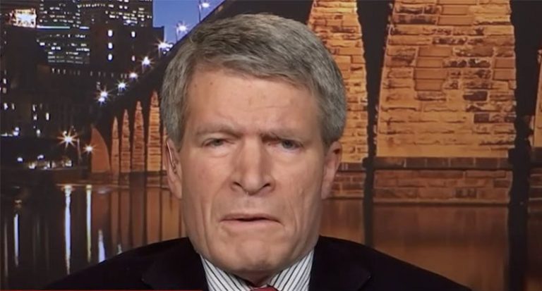Ex-Bush ethics czar nails Trump as ‘an extreme narcissist having a hissy-fit’ because he’s been told ‘no’