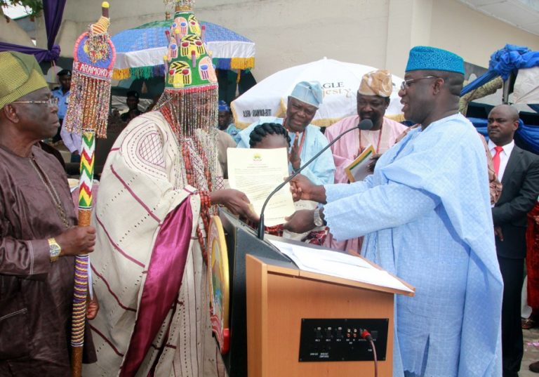 Fayemi presents staff of office to new Ekiti monarch