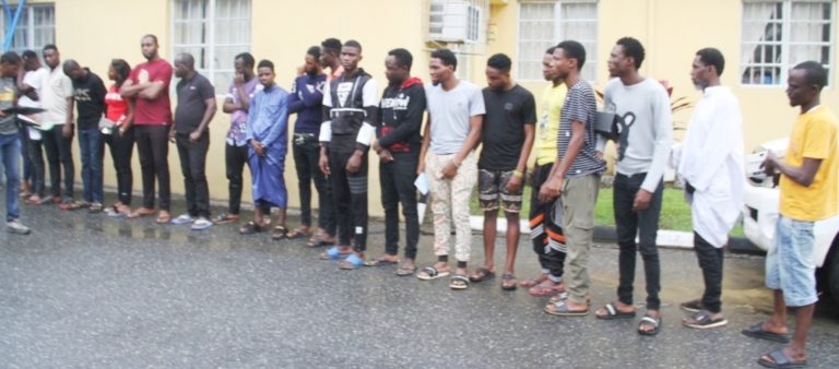 EFCC Arrests 18 Suspected Internet Fraudsters In Lagos