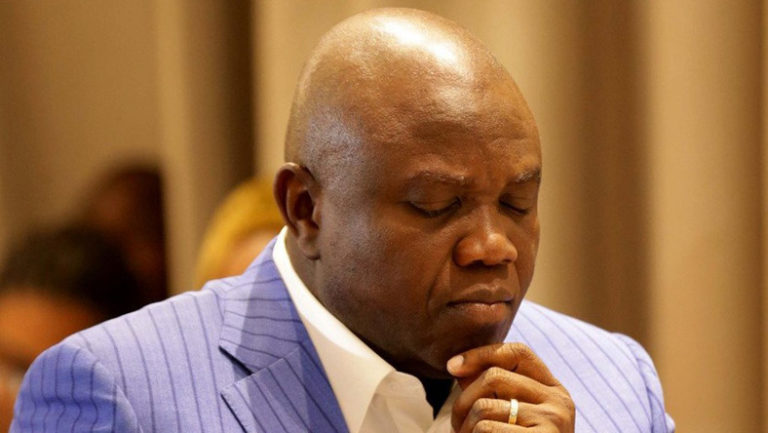 Ambode, others face arrest as Lagos lawmakers take unanimous decision