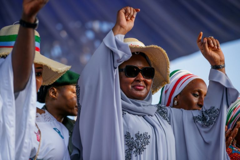 Aisha Buhari in Kogi, attends Bello’s campaign rally
