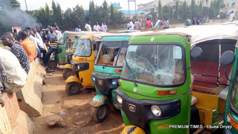 Mob attacks FCT ministerial task team at Nyanya