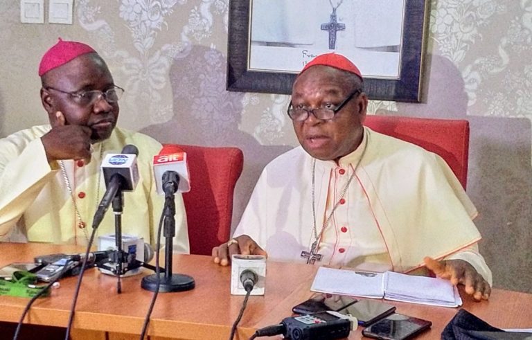 Onaiyekan bows out as Abuja Catholic Archbishop, hands over to Kaigama