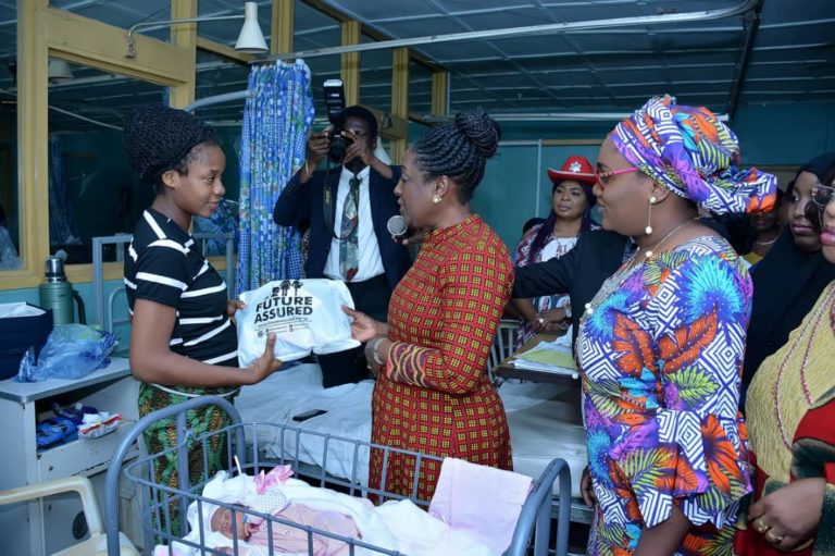 Aisha Buhari’s Mercy Mission visits Edo state