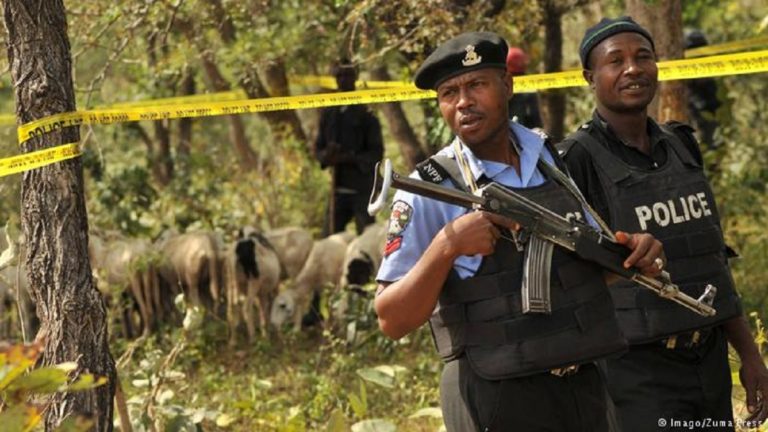Police detain 4 over staged kidnapping to extort elderly father