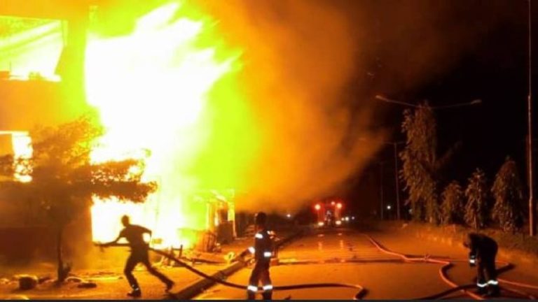 Sit-at-home: Trailer loaded with spare parts set ablaze in Nsukka