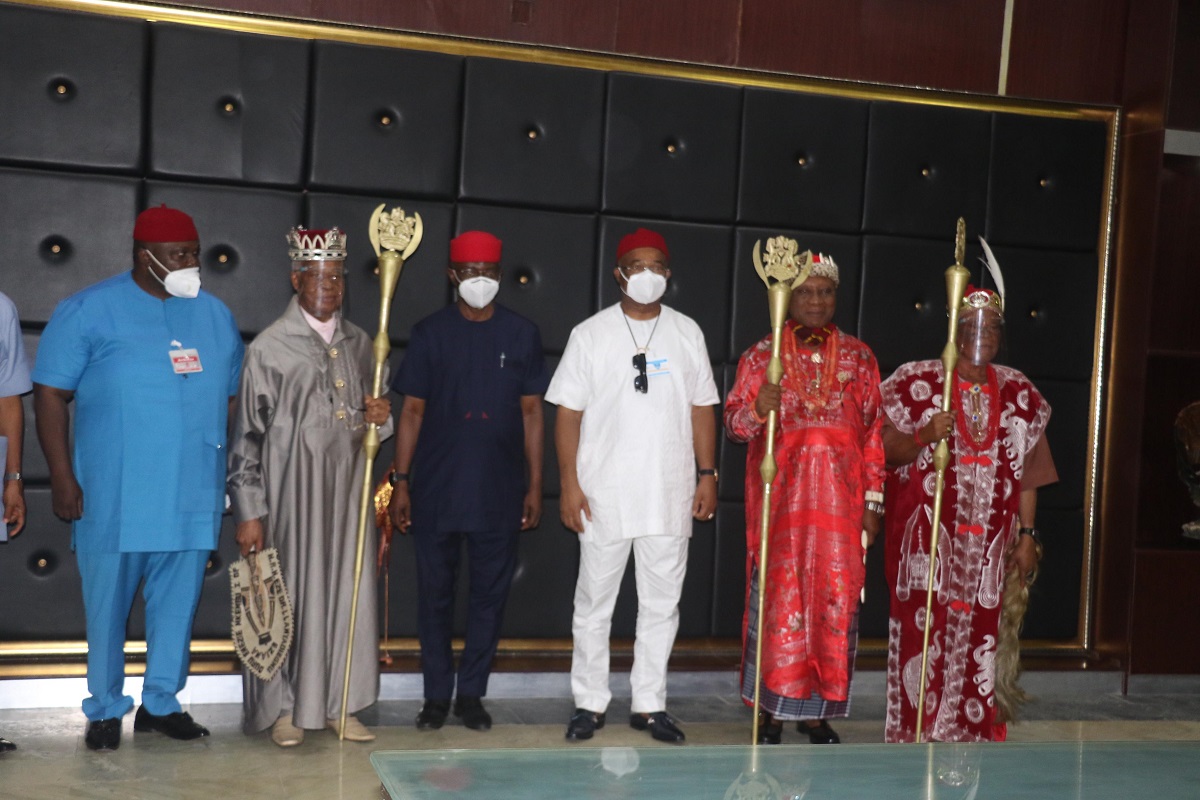Uzodimma Gives Staff of Office to Monarchs of Three New Autonomous  Communities in Imo 