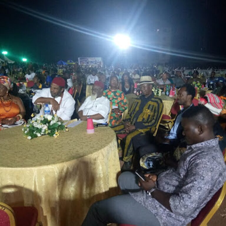 How Pete Edochie’s Rejection of Kneeling to Propose to a lady caused stir at Igboezuo Event, Nnewi