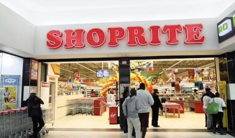 Customers meet farmers supplying Shoprite store farm-fresh produce