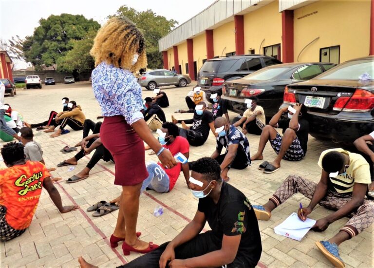 EFCC Arrests 30 Suspected Internet Fraudsters in Enugu