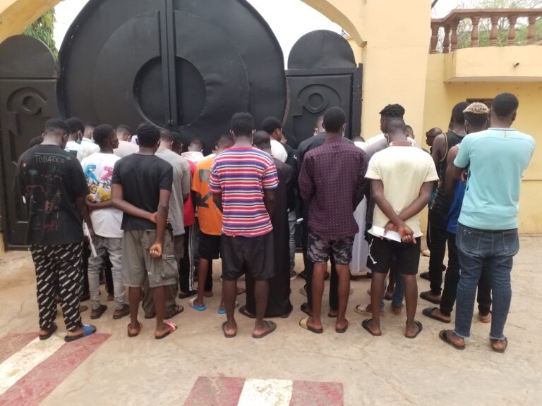 EFCC Arrests 30 Suspected Yahoo-Yahoo Boys in Ilorin