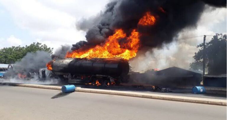 Burning Tanker Along Lagos-Ibadan Expressway – FRSC Calls For Caution Advises Motorists To Avoid The Expressway And Seek Alternate Routes