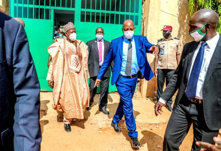 Sallah Celebration : Gov Ganduje Releases 136 Inmates From Correctional Centre