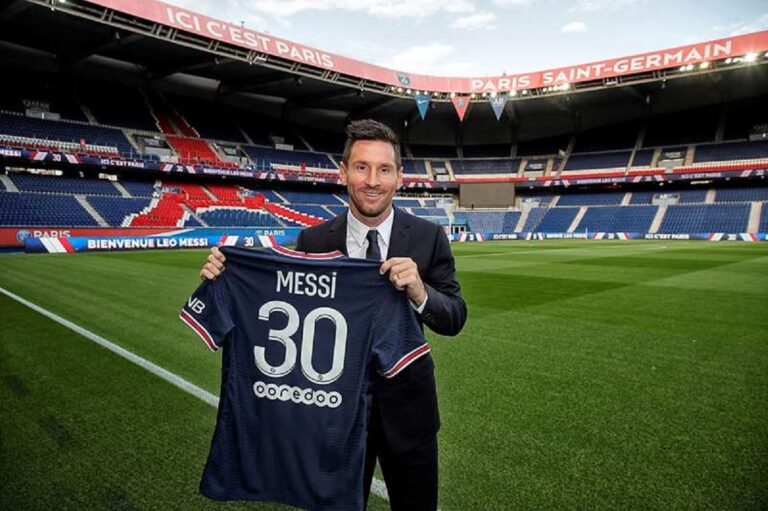 Lionel Messi’s PSG shirt sold out in 30 minutes