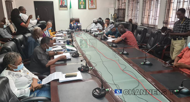 Striking Doctors Refuse To Sign New MoU With FG After Six-Hour Meeting