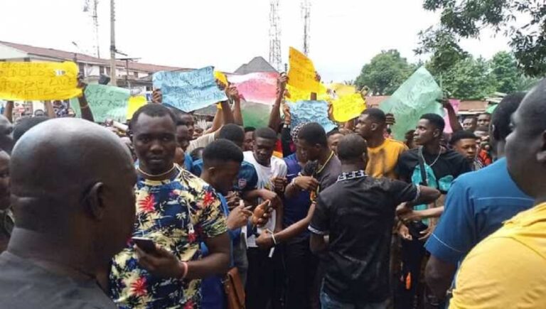 Fed. Poly, Oko students protest prolonged strike, seek removal of Council Chairman
