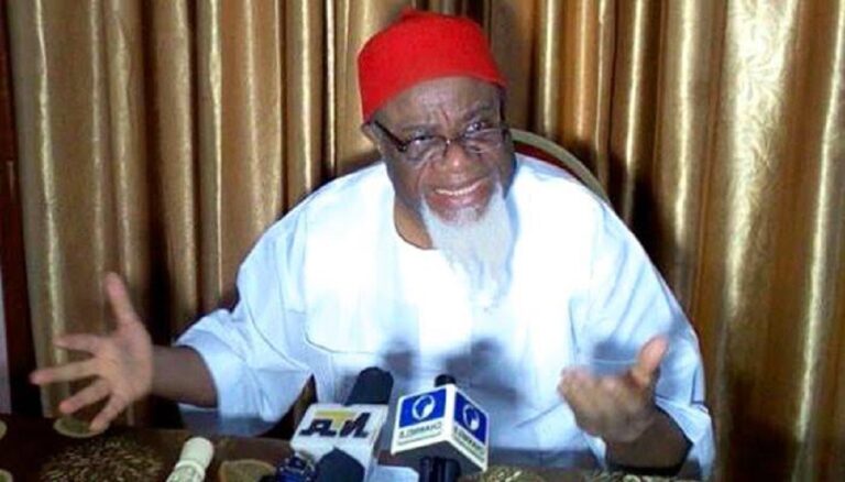 Ezeife, Others React As Mixed Reactions Trail Buhari’s Declaration Of N1,000, N500 Old Notes Illegal Tenders