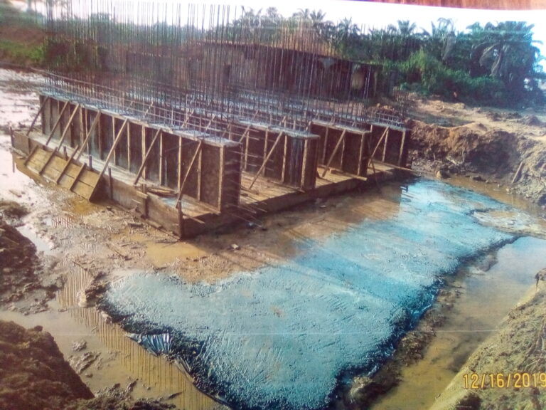 SOS: Contractor ‘Afor-Eke Nkpor-Uno bridge’ decries Nonpayment, Denial by Idemili North Council Boss