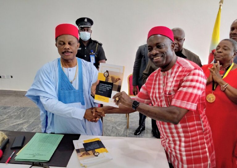 Anambra: Obiano receives 50-year development plan from Soludo’s committee
