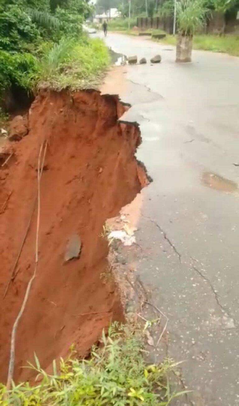 Anambra Community Seeks Govt’s Intervention As Erosion Eats Up Inter-State Road
