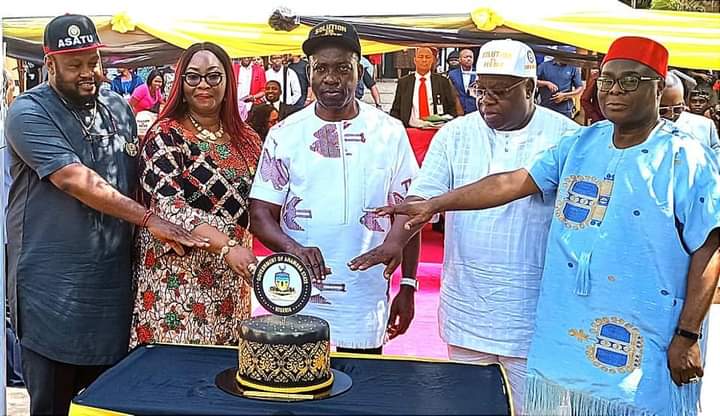 Soludo ups Anambra civil servants’ wages by 10 per cent, pledges more