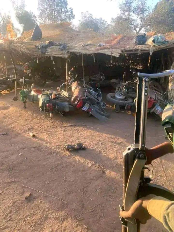 Two Soldiers Killed as Troops Foil ISWAP Attack on Borno Military Base