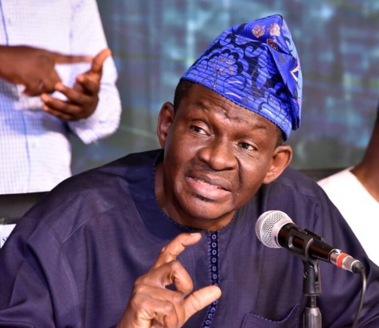 Lagos Lawmakers Summon Commissioner, Others Over Alleged Disregard For Law