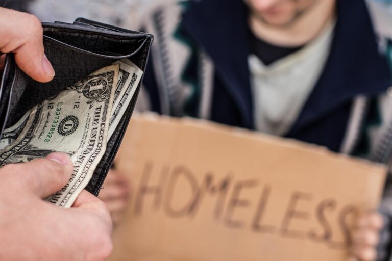 Will Giving Money to the Poor Solve the Problem of Poverty in Nigeria – By Favour Orji