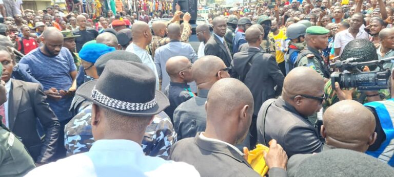 Gov Otti Storms Ariaria, Orders Opening Of Shops, Cooperation With Security Agencies