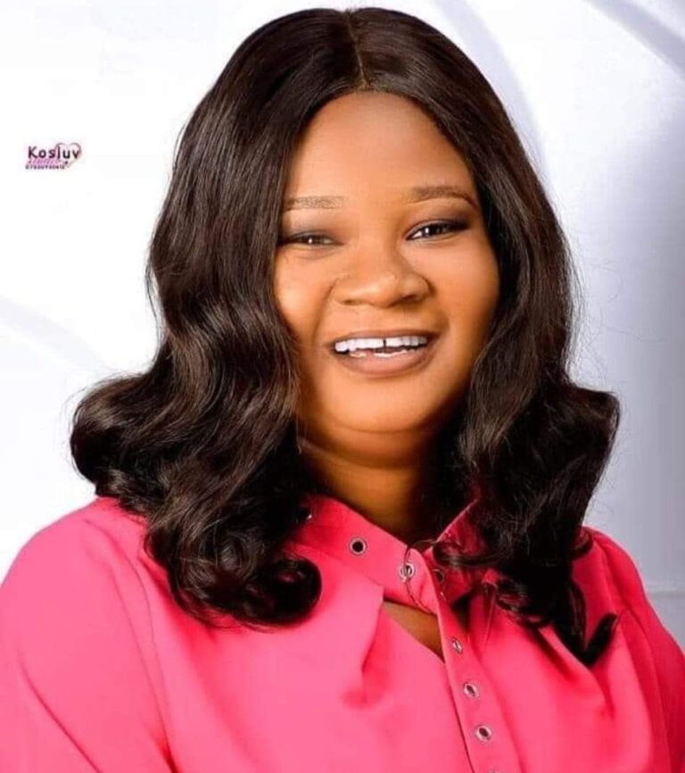 Gunmen Abduct Former UNIZIK SUG Vice President, Demand ₦10m, Threaten to Kill Her in Next 48 Hours