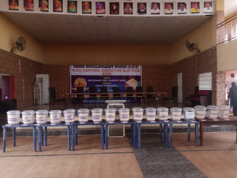 Obosi Electoral Committe holds PG debate ahead of election