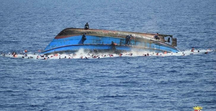 Boat capsizes with 22 passengers in Niger