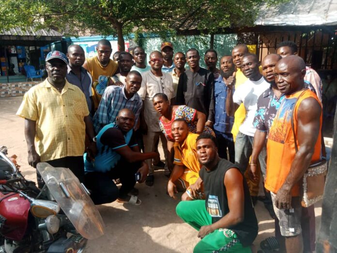Ezza South Scrap Dealers with members of the State Excos