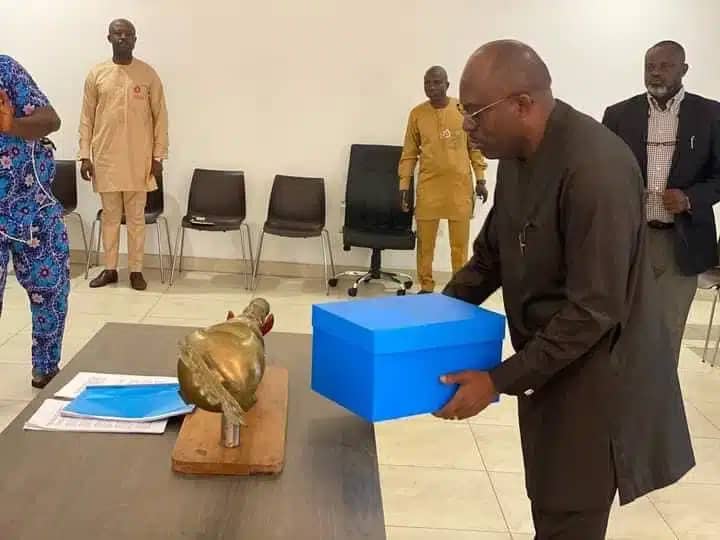 Drama As Gov Fubara Presents 2024 Rivers State Budget To 4-Man Assembly