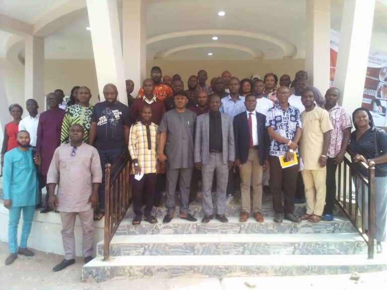 Staff of Federal Cooperative College Oji River Sinsitised Against Corrupt Practices