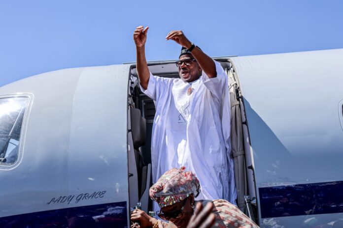 Picture of Governor Bala when he receivee a rousing welcome back home victorious in Bauchi