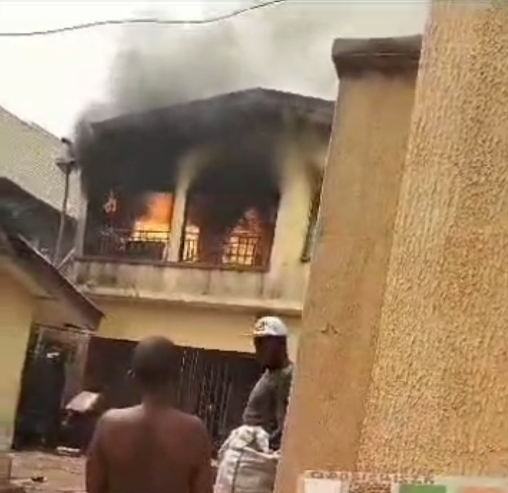 Fire Razes Top Floor of One-Storey Building in Anambra, Fire Service Saves the Ground Floor