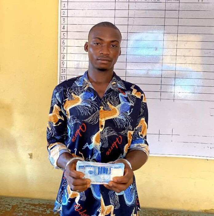 Naira Counterfeiting: Enugu Police Operatives Arrest Suspect For Possessing And Transacting In Fake Naira Notes