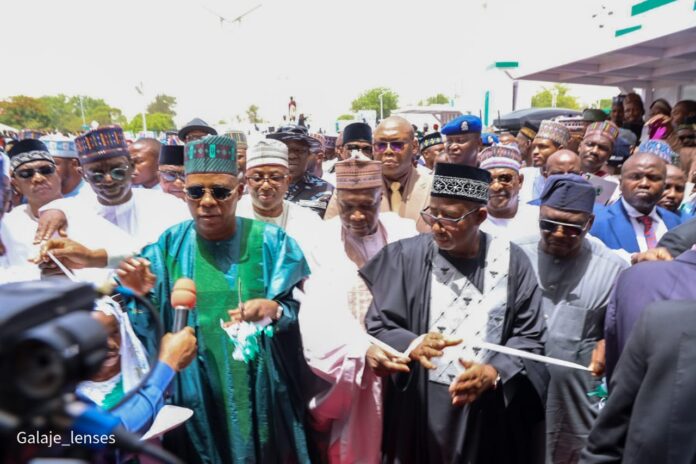 Vice President, Senator Kashim Shettima performing the flagging-off ceremony of New Government House Bauchi over the weekend.