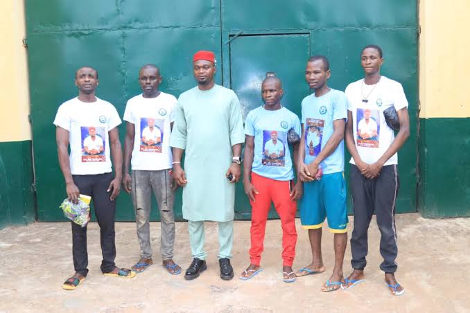Anambra Philanthropist Secures Release of 10 Prison Inmates to Mark Birthday, Gifts Int’l Passports to 5 Others, Empowers 40 PWDs