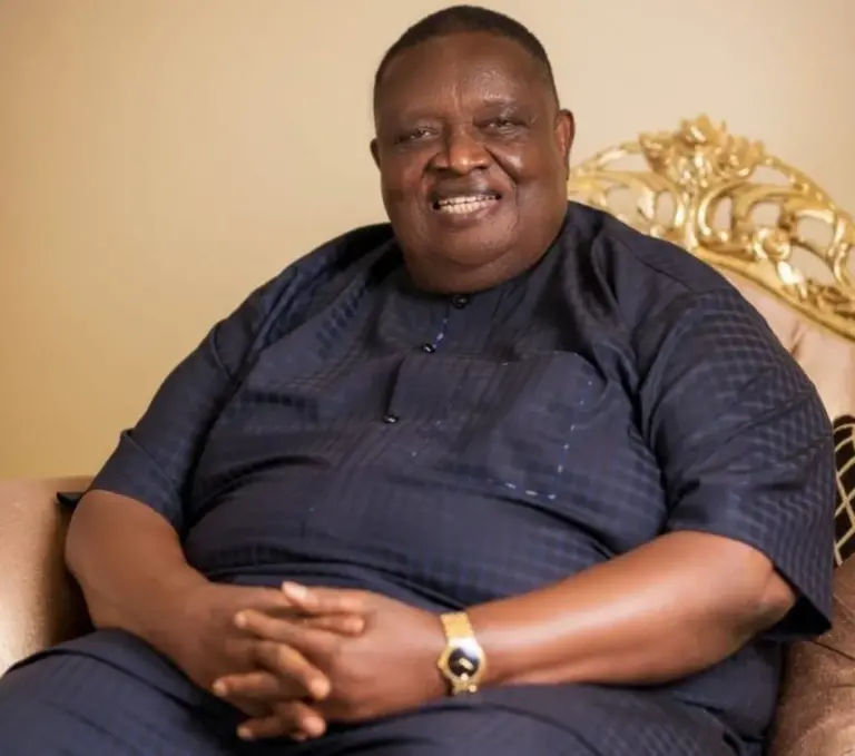 Senator Akobundu Mourns Iwuanyanwu