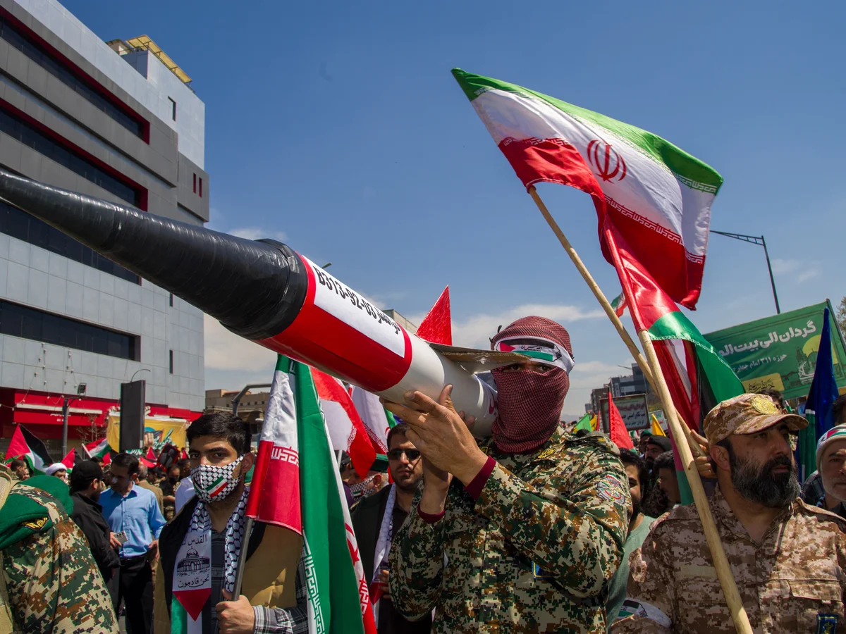 Iran Escalates Warnings to Gulf States Over U.S. Military Assets