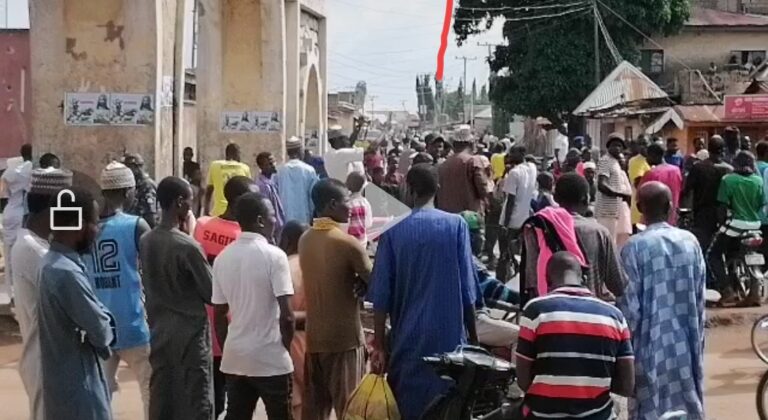 Youths protest in Bauchi as Police beef up security, fire tear Gas
