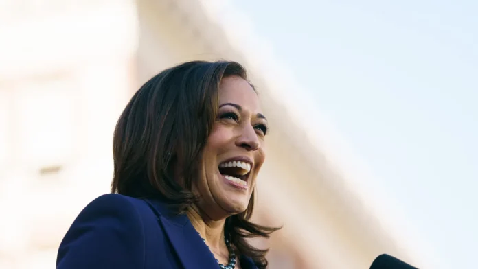 Harris says she backs legalizing marijuana